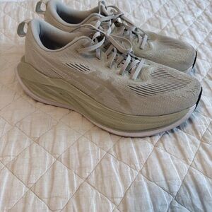 Asics Light Tan Running Shoes